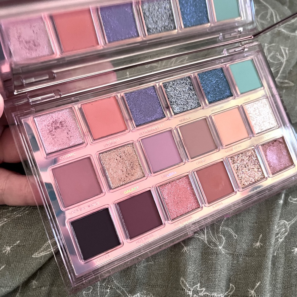 COPY - Eye Shadow Palette Bundle- Huda Colour Pop Pur Urban Decay